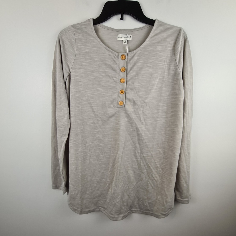 Simply Southern Womens Taupe Gray Slub‎ Knit Henley Long Sleeve Top Size S Logo